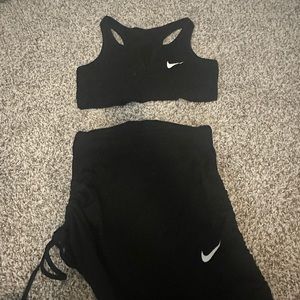 Nike 2 piece set